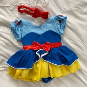 Snow White baby costume